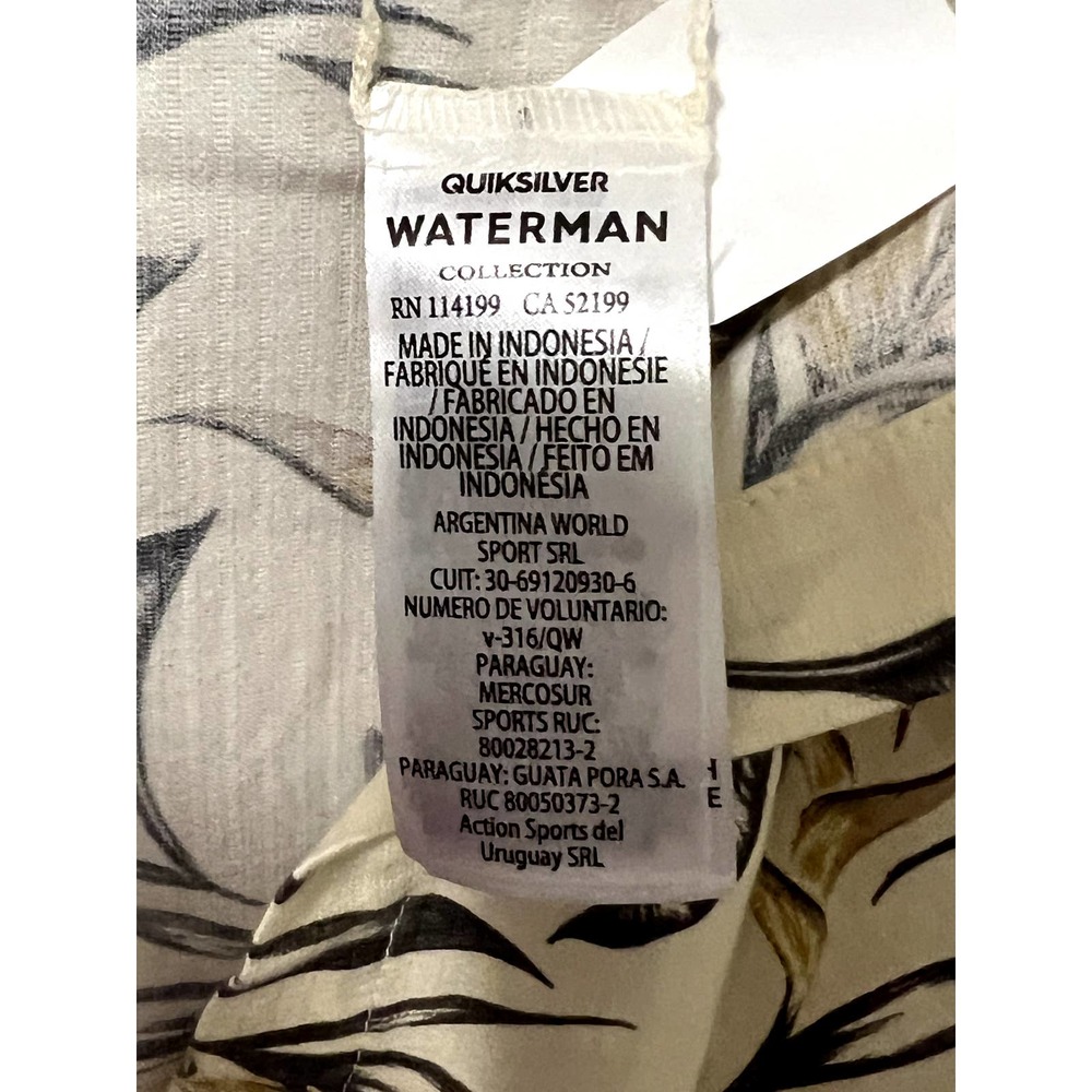 Quicksilver Waterman Regular Fit Hawaiian Shirt Size XL - Picture 6 of 7